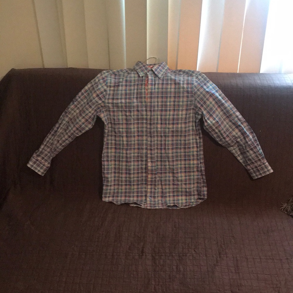 Button shirt